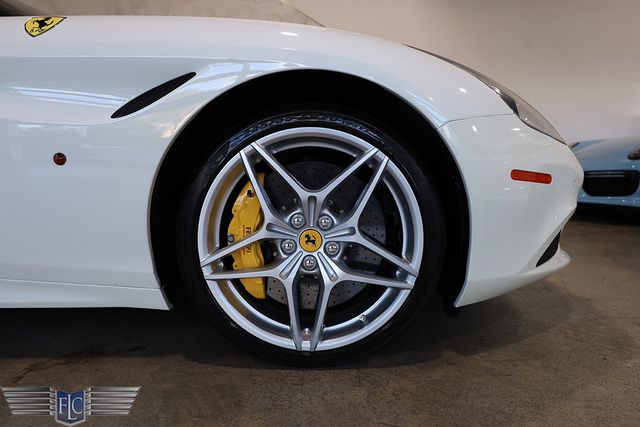 2015 Ferrari California T 2dr Convertible - 22995447 - 37
