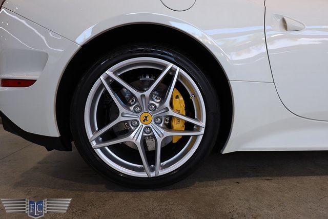 2015 Ferrari California T 2dr Convertible - 22995447 - 38