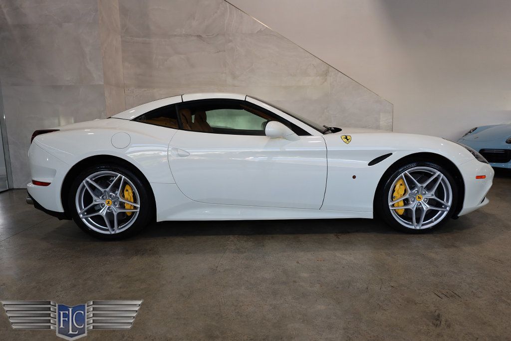 2015 Ferrari California T 2dr Convertible - 22995447 - 43
