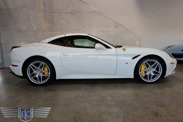 2015 Ferrari California T 2dr Convertible - 22995447 - 43