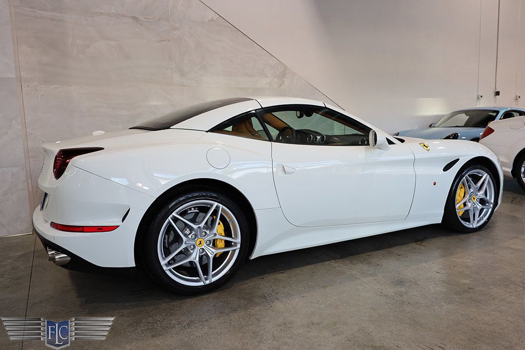 2015 Ferrari California T 2dr Convertible - 22995447 - 44