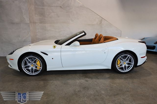 2015 Ferrari California T 2dr Convertible - 22995447 - 46