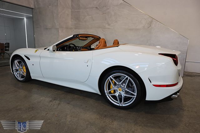 2015 Ferrari California T 2dr Convertible - 22995447 - 47