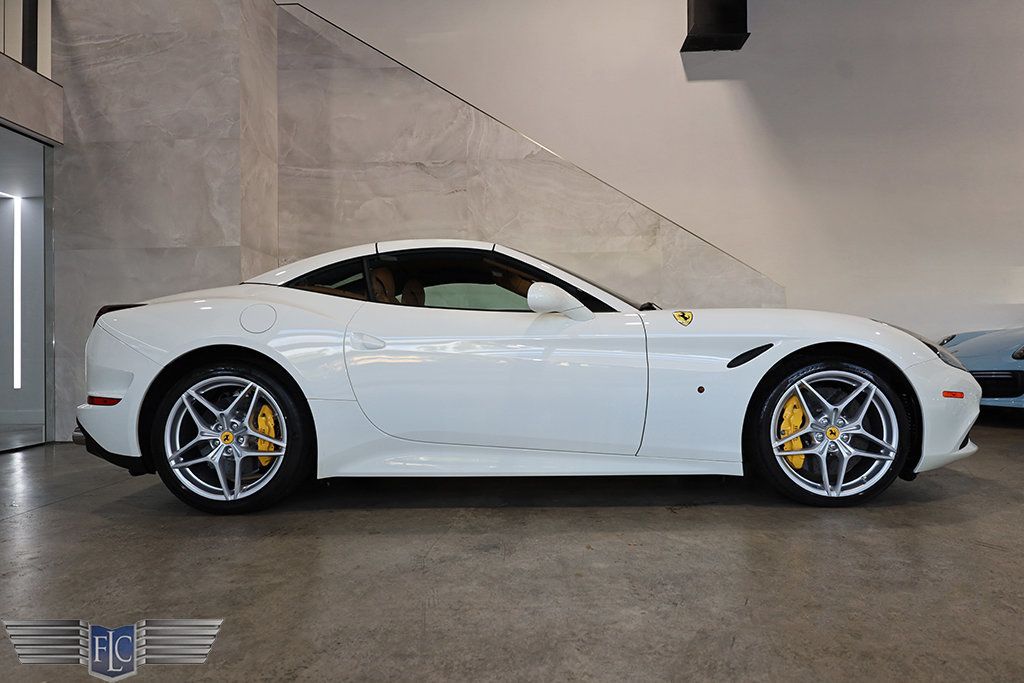 2015 Ferrari California T 2dr Convertible - 22995447 - 48