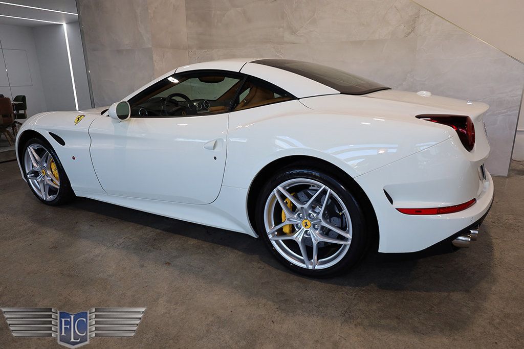 2015 Ferrari California T 2dr Convertible - 22995447 - 5