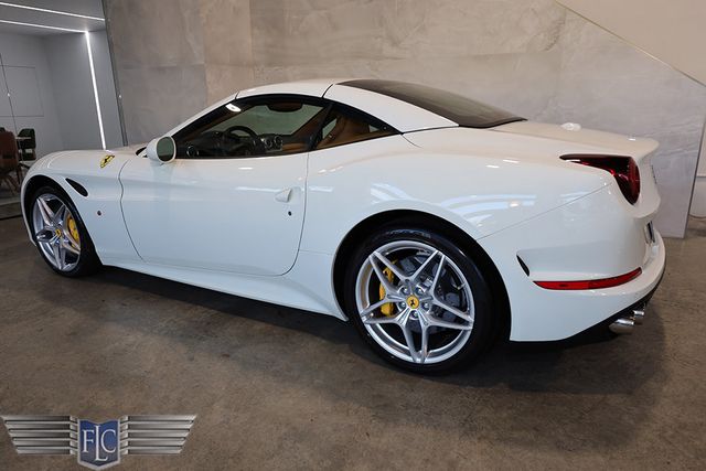 2015 Ferrari California T 2dr Convertible - 22995447 - 5