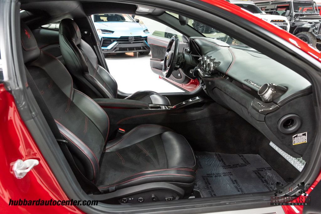 2015 Ferrari F12 Berlinetta Berlinetta photo 22