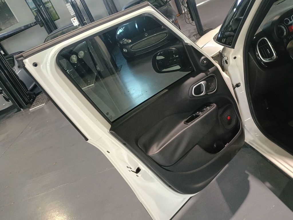 2015 FIAT 500L 5dr Hatchback Urbana Trekking Florida Car - 23072865 - 10