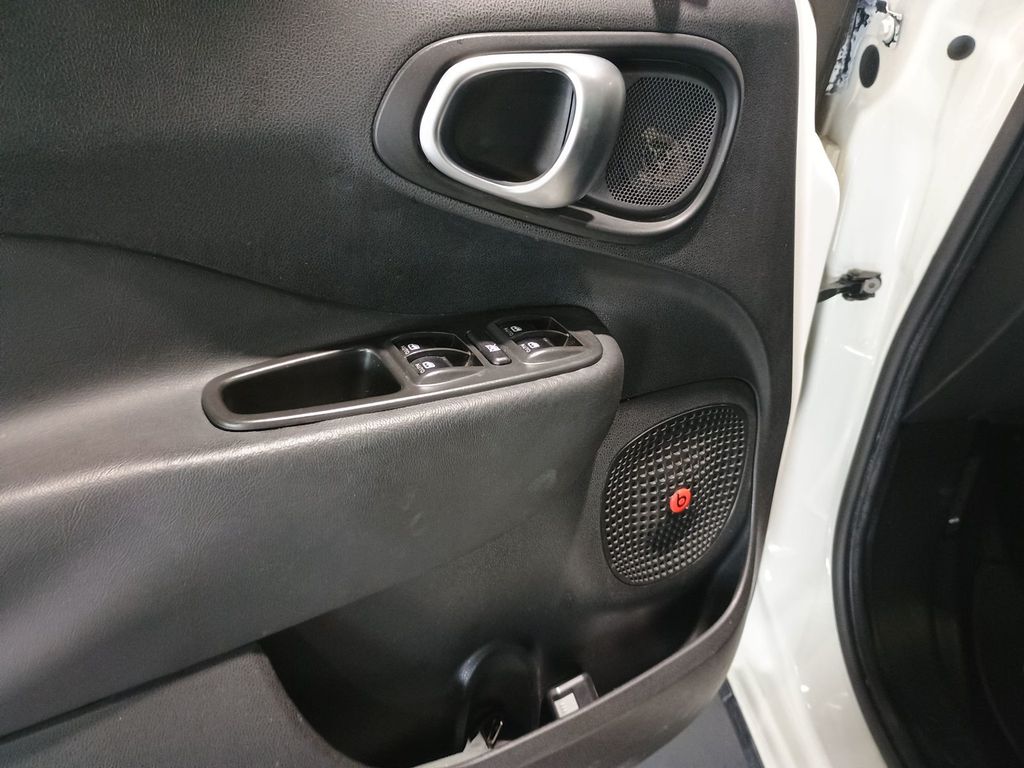2015 FIAT 500L 5dr Hatchback Urbana Trekking Florida Car - 23072865 - 11