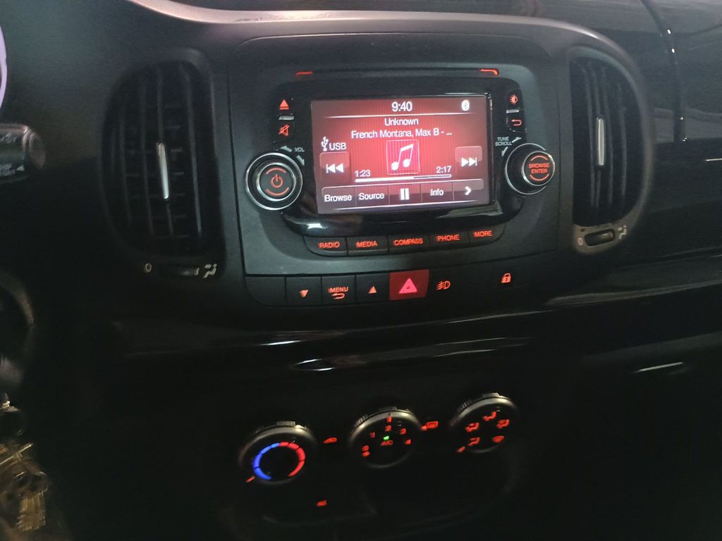 2015 FIAT 500L 5dr Hatchback Urbana Trekking Florida Car - 23072865 - 24