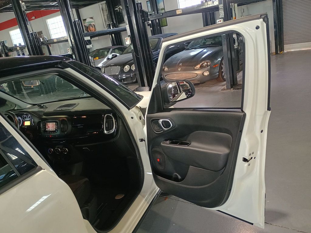 2015 FIAT 500L 5dr Hatchback Urbana Trekking Florida Car - 23072865 - 33
