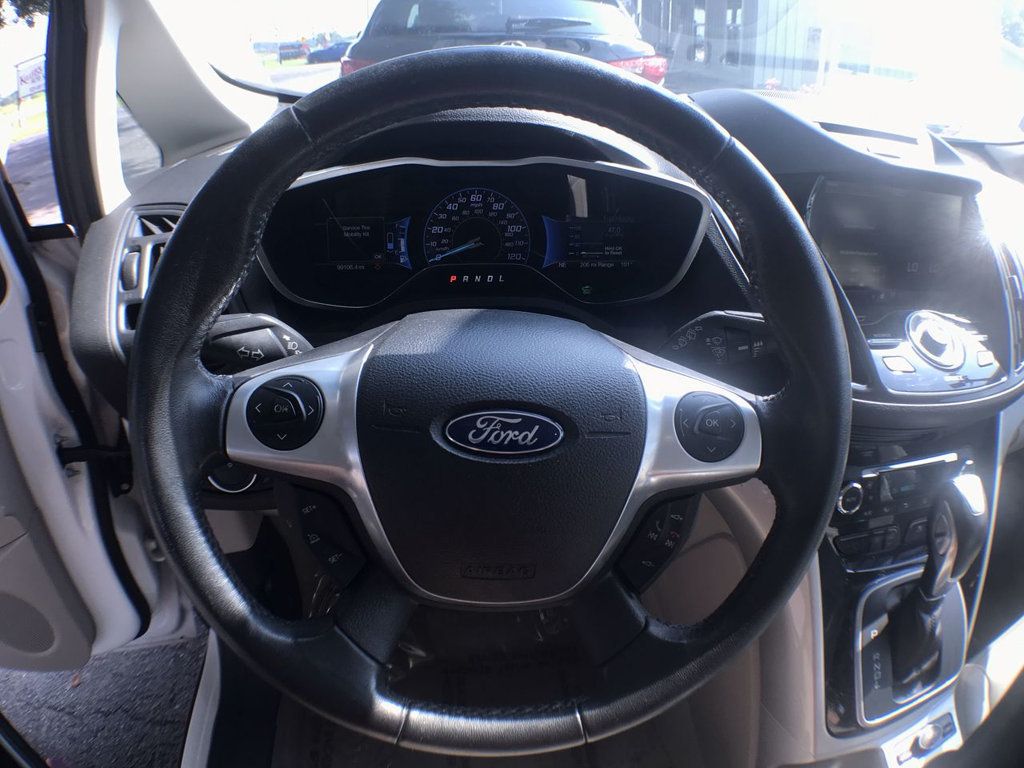 2015 Ford C-Max Energi SEL photo 11