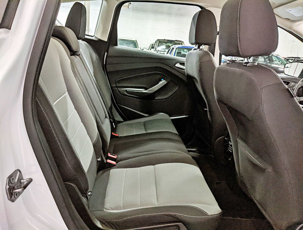 2015 Ford C-Max Hybrid 5dr Hatchback SE - 22375969 - 31