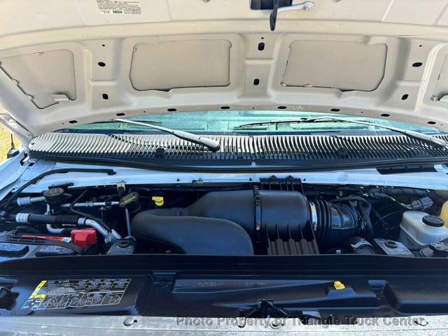 2015 Ford E350 KUV  VAB + - 22928951 - 38