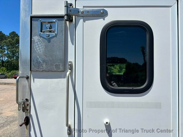 2015 Ford E350 KUV  VAB + - 22928951 - 5