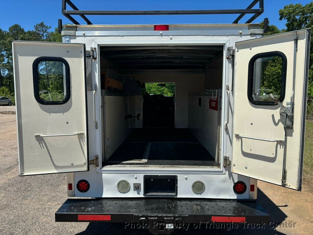 2015 Ford E350 KUV  VAB + - 22928951 - 7