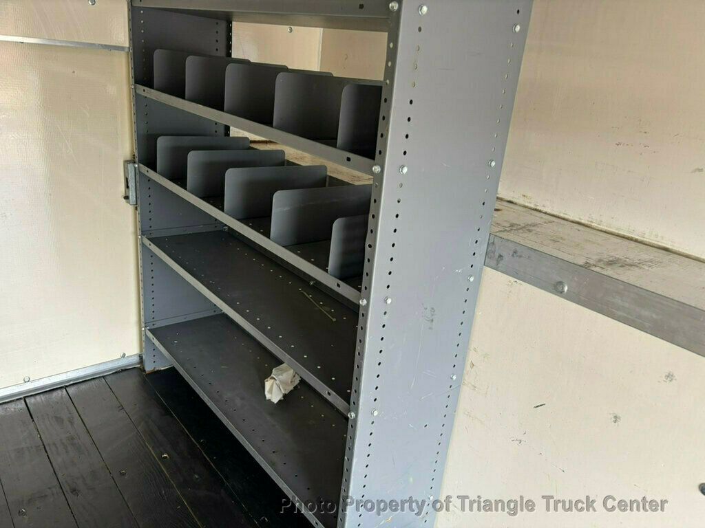 2015 Ford E350HD KUV JUST 19k MILES! LADDER RACKS! + - 22928954 - 16
