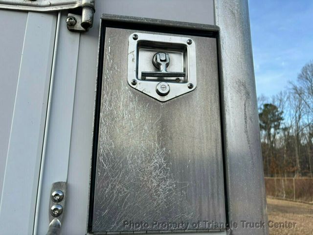 2015 Ford E350HD KUV JUST 19k MILES! LADDER RACKS! + - 22928954 - 37