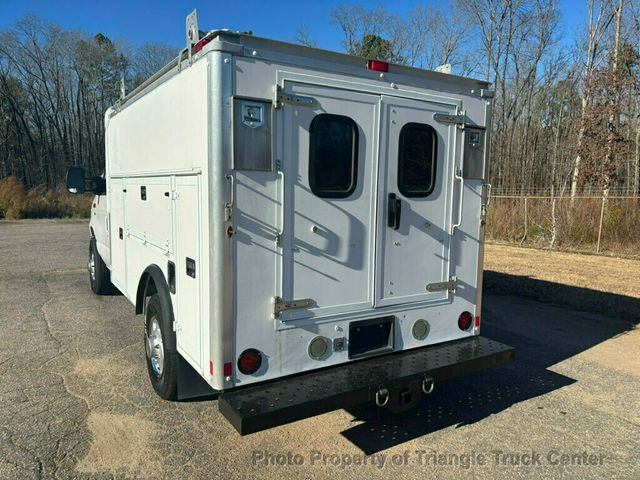 2015 Ford E350HD KUV JUST 19k MILES! LADDER RACKS! + - 22928954 - 41