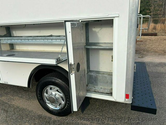 2015 Ford E350HD KUV JUST 19k MILES! LADDER RACKS! + - 22928954 - 8