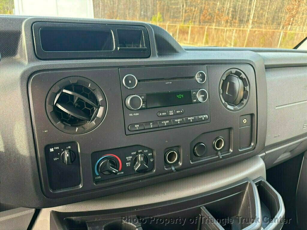 2015 Ford E350HD KUV JUST 19k MILES! LADDER RACKS! HITCH! +SUPER NICE TRUCK! POWER EQUIPMENT! - 22928954 - 21