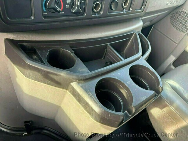 2015 Ford E350HD KUV JUST 19k MILES! LADDER RACKS! HITCH! +SUPER NICE TRUCK! POWER EQUIPMENT! - 22928954 - 22