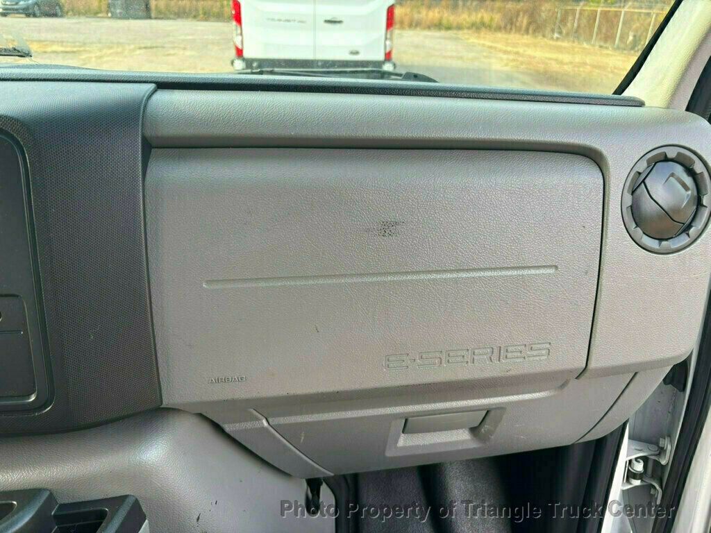 2015 Ford E350HD KUV JUST 19k MILES! LADDER RACKS! HITCH! +SUPER NICE TRUCK! POWER EQUIPMENT! - 22928954 - 27