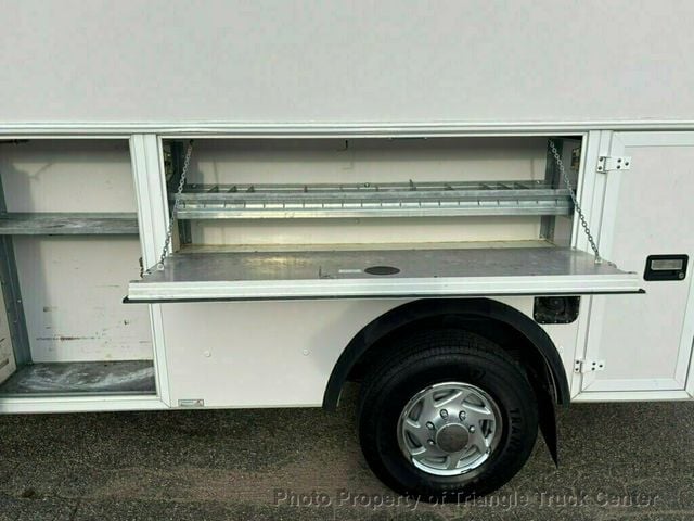 2015 Ford E350HD KUV JUST 19k MILES! LADDER RACKS! HITCH! +SUPER NICE TRUCK! POWER EQUIPMENT! - 22928954 - 2