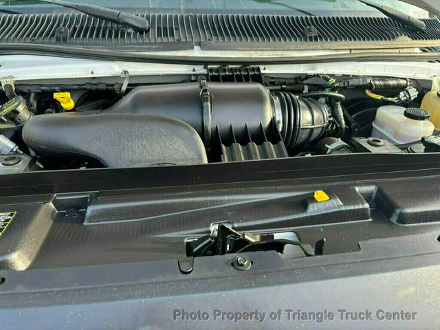 2015 Ford E350HD KUV JUST 19k MILES! LADDER RACKS! HITCH! +SUPER NICE TRUCK! POWER EQUIPMENT! - 22928954 - 31