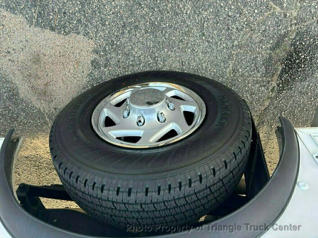 2015 Ford E350HD KUV JUST 19k MILES! LADDER RACKS! HITCH! +SUPER NICE TRUCK! POWER EQUIPMENT! - 22928954 - 33