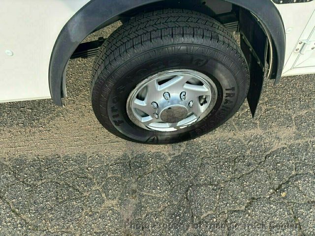 2015 Ford E350HD KUV JUST 19k MILES! LADDER RACKS! HITCH! +SUPER NICE TRUCK! POWER EQUIPMENT! - 22928954 - 36