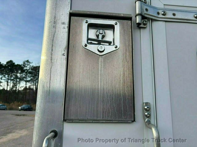 2015 Ford E350HD KUV JUST 19k MILES! LADDER RACKS! HITCH! +SUPER NICE TRUCK! POWER EQUIPMENT! - 22928954 - 38