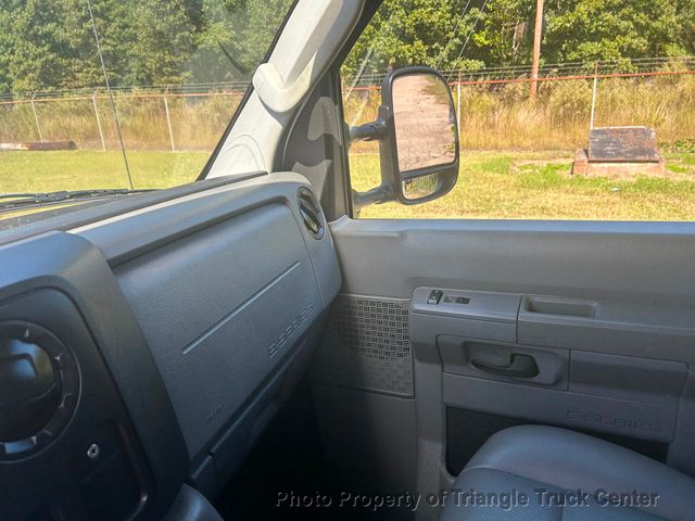 2015 Ford E350HD KUV JUST 25k MILES! HITCH +SUPER NICE TRUCK! POWER EQUIPMENT! - 22910576 - 18