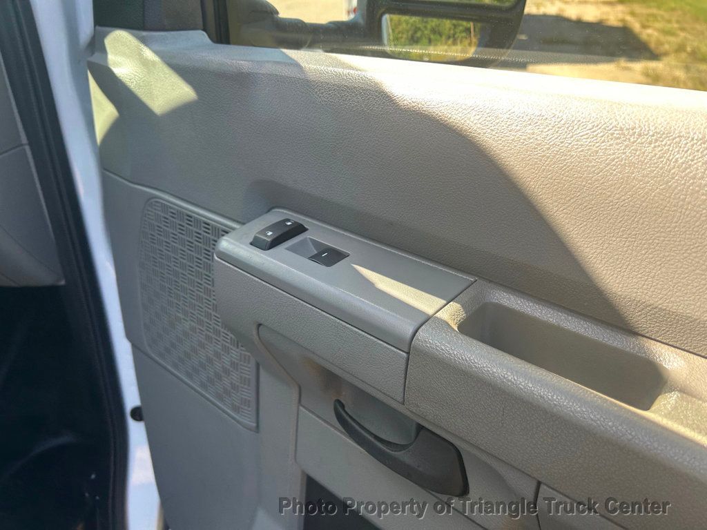 2015 Ford E350HD KUV JUST 25k MILES! HITCH +SUPER NICE TRUCK! POWER EQUIPMENT! - 22910576 - 30