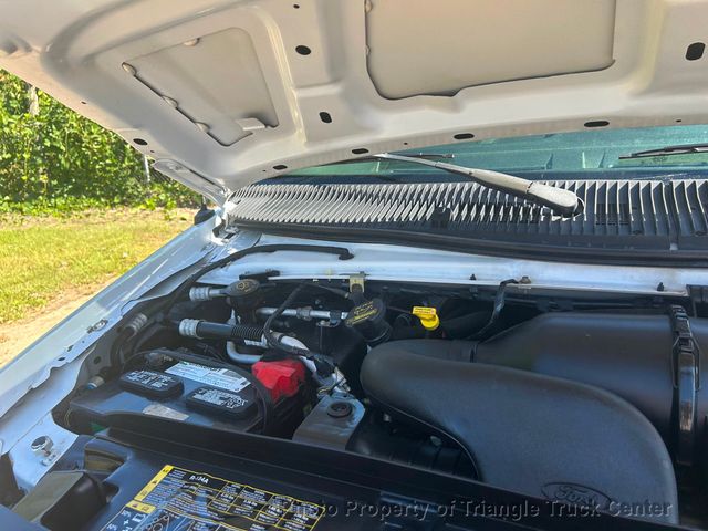 2015 Ford E350HD KUV JUST 25k MILES! HITCH +SUPER NICE TRUCK! POWER EQUIPMENT! - 22910576 - 32