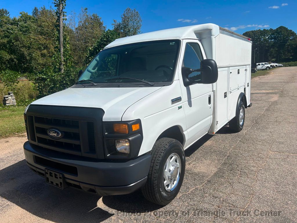 2015 Ford E350HD KUV JUST 25k MILES! HITCH +SUPER NICE TRUCK! POWER EQUIPMENT! - 22910576 - 3