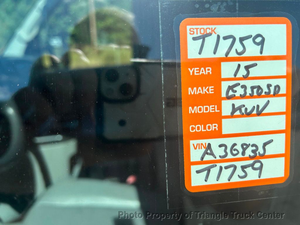 2015 Ford E350HD KUV JUST 25k MILES! HITCH +SUPER NICE TRUCK! POWER EQUIPMENT! - 22910576 - 53