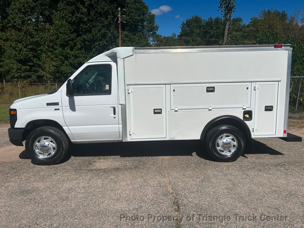 2015 Ford E350HD KUV JUST 25k MILES! HITCH +SUPER NICE TRUCK! POWER EQUIPMENT! - 22910576 - 54