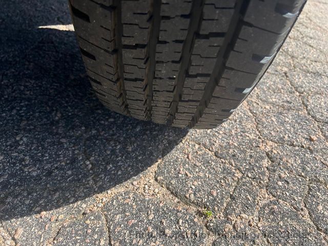 2015 Ford E350HD KUV JUST 25k MILES! HITCH +SUPER NICE TRUCK! POWER EQUIPMENT! - 22910576 - 86