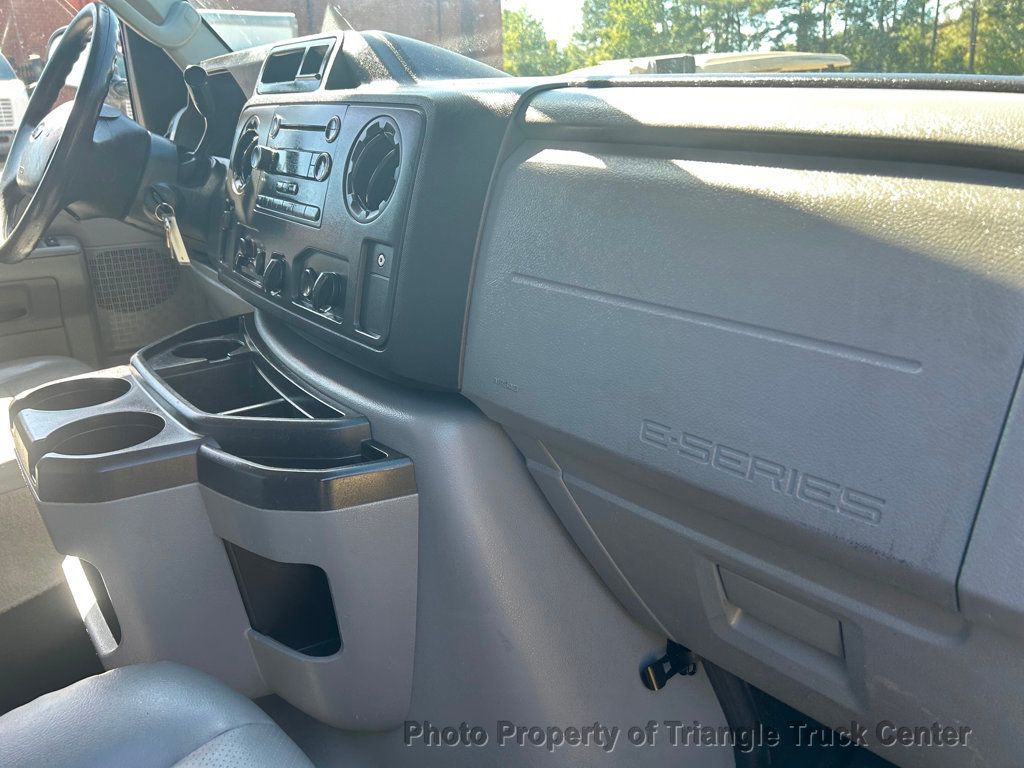 2015 Ford E350HD KUV JUST 28k MILES! LADDER RACKS! HITCH +SUPER NICE TRUCK! POWER EQUIPMENT! - 22910574 - 99