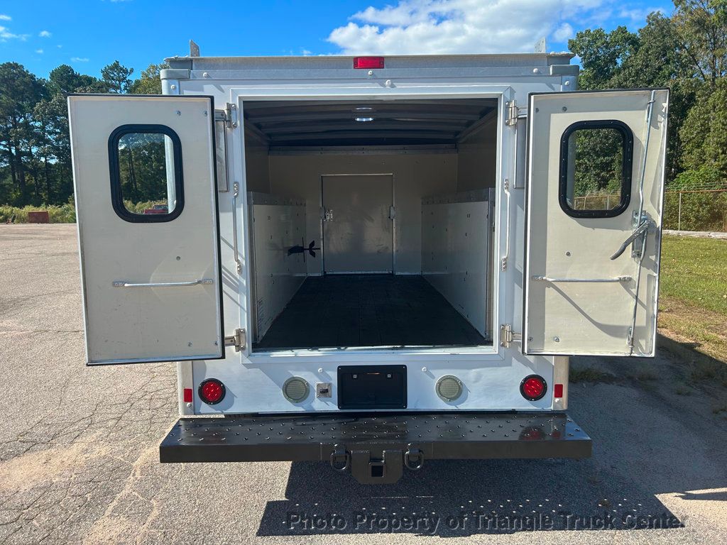 2015 Ford E350HD KUV JUST 28k MILES! LADDER RACKS! HITCH +SUPER NICE TRUCK! POWER EQUIPMENT! - 22910574 - 13