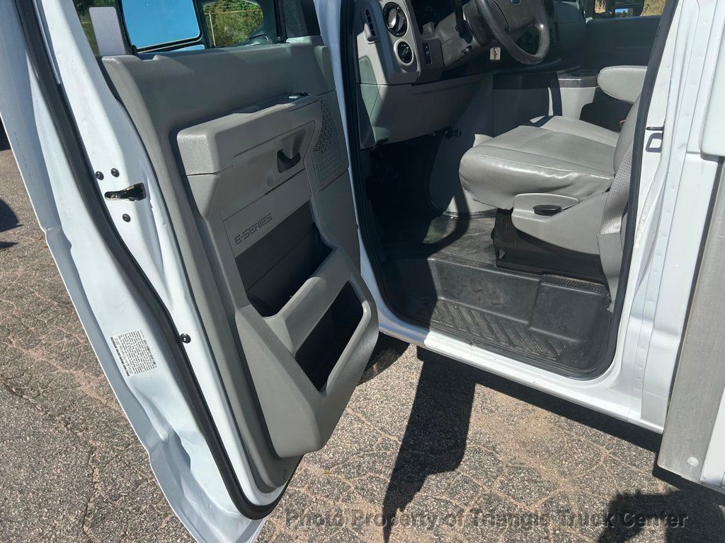 2015 Ford E350HD KUV JUST 28k MILES! LADDER RACKS! HITCH +SUPER NICE TRUCK! POWER EQUIPMENT! - 22910574 - 21
