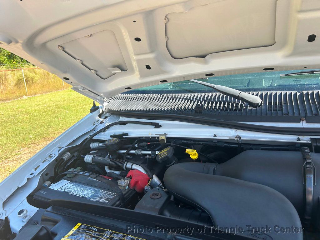 2015 Ford E350HD KUV JUST 28k MILES! LADDER RACKS! HITCH +SUPER NICE TRUCK! POWER EQUIPMENT! - 22910574 - 43