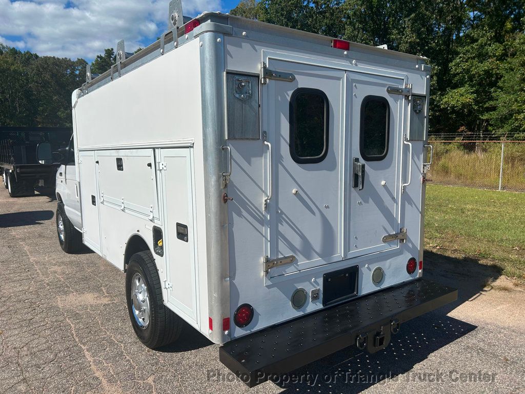 2015 Ford E350HD KUV JUST 28k MILES! LADDER RACKS! HITCH +SUPER NICE TRUCK! POWER EQUIPMENT! - 22910574 - 4