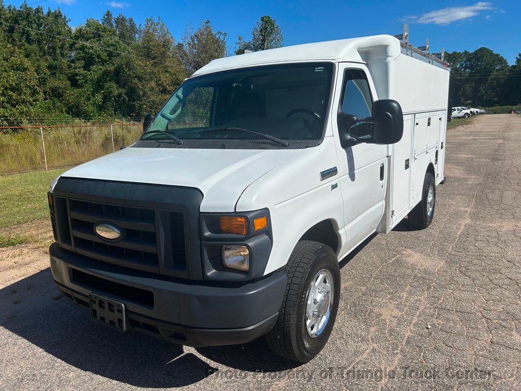2015 Ford E350HD KUV JUST 28k MILES! LADDER RACKS! HITCH +SUPER NICE TRUCK! POWER EQUIPMENT! - 22910574 - 63