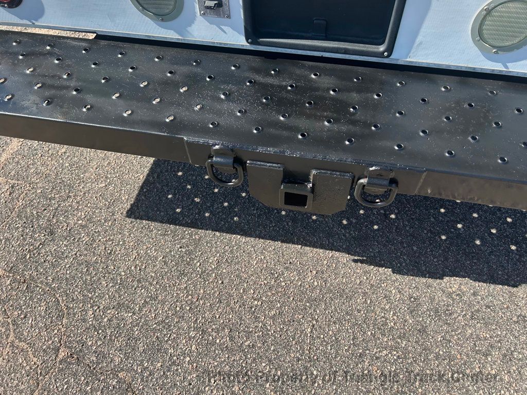 2015 Ford E350HD KUV JUST 28k MILES! LADDER RACKS! HITCH +SUPER NICE TRUCK! POWER EQUIPMENT! - 22910574 - 6