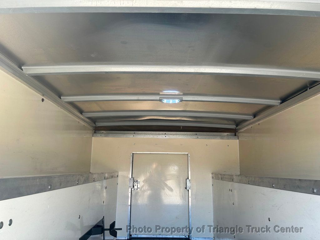 2015 Ford E350HD KUV JUST 28k MILES! LADDER RACKS! HITCH +SUPER NICE TRUCK! POWER EQUIPMENT! - 22910574 - 69