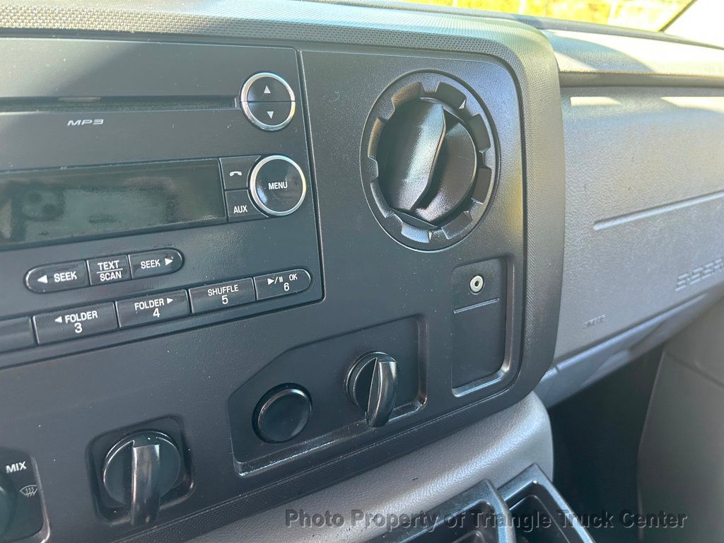 2015 Ford E350HD KUV JUST 28k MILES! LADDER RACKS! HITCH +SUPER NICE TRUCK! POWER EQUIPMENT! - 22910574 - 86