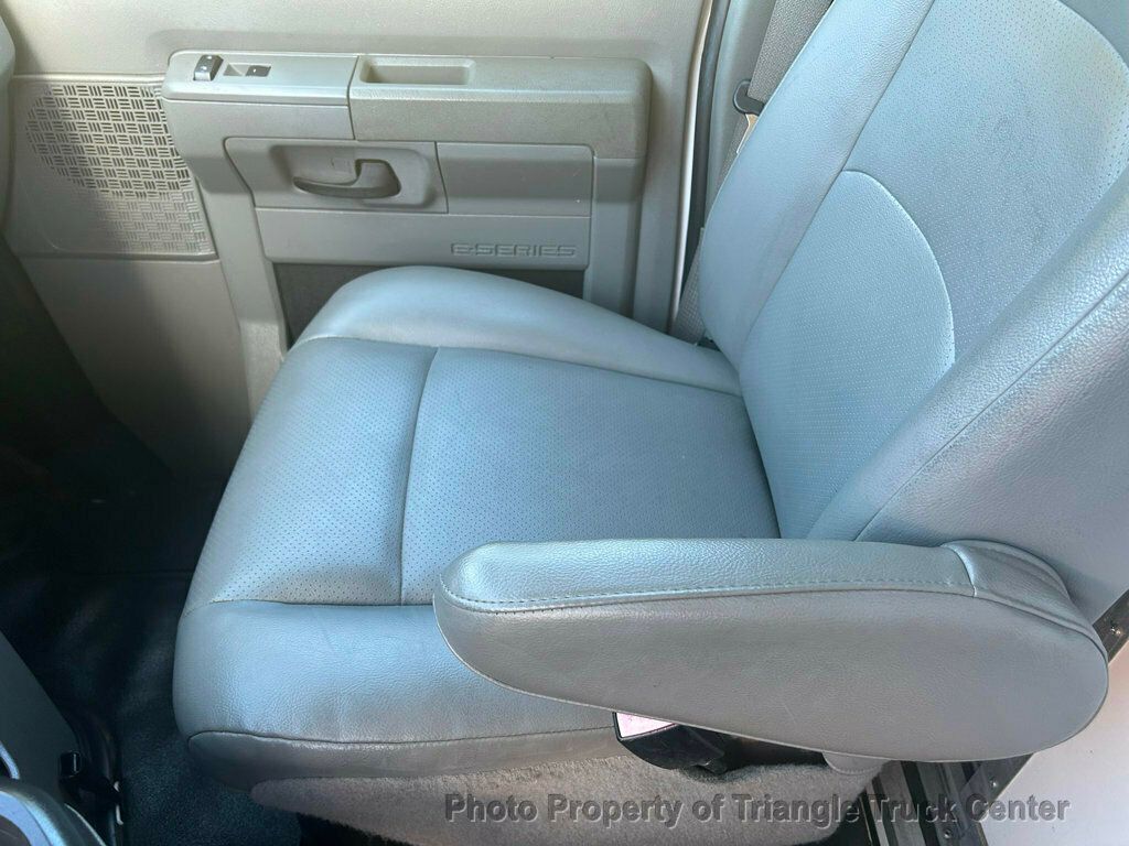2015 Ford E350HD KUV UTILITY JUST 25k MILES! ++FINANCE OR LEASE! HAUL EVERYTHING YOU NEED FOR A JOB! - 22910576 - 17