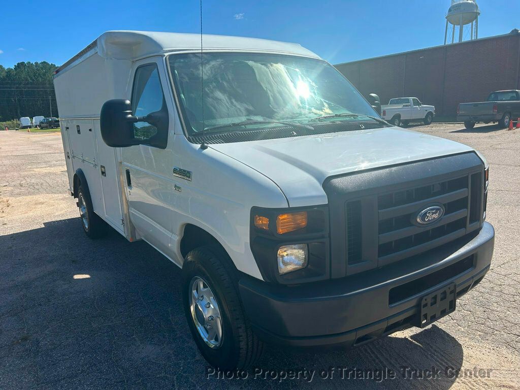 2015 Ford E350HD KUV UTILITY JUST 25k MILES! ++FINANCE OR LEASE! HAUL EVERYTHING YOU NEED FOR A JOB! - 22910576 - 55